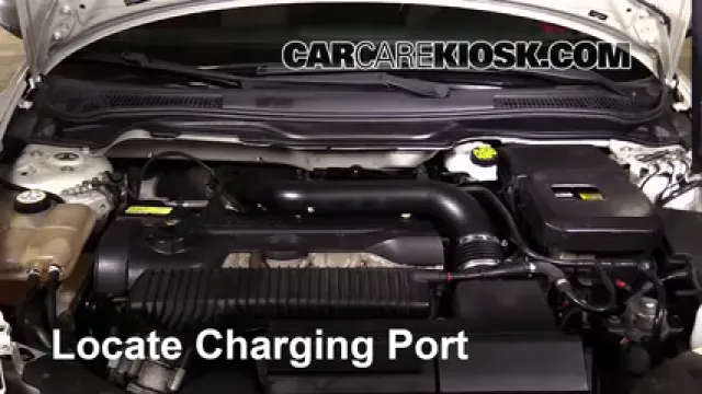 2008 Volvo C30 T5 2.5L 5 Cyl. Turbo Climatisation Ajouter du réfrigérant